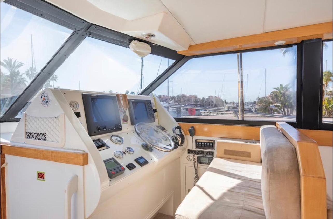 טורגואדיארו Barco Americano Sotogrande מראה חיצוני תמונה