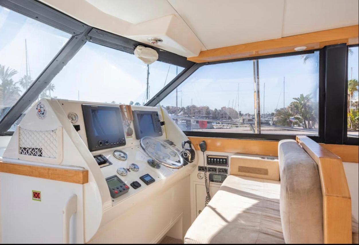 טורגואדיארו Barco Americano Sotogrande מראה חיצוני תמונה